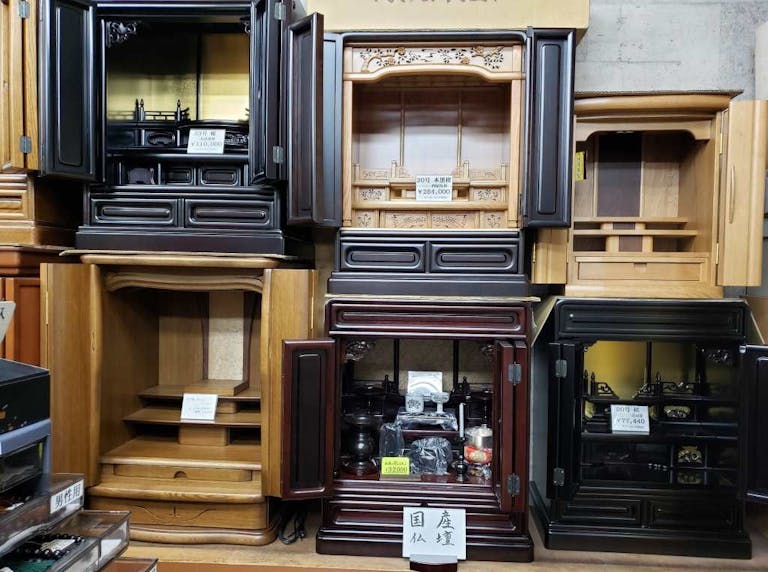 安心の国産仏壇をお求めやすく販売
