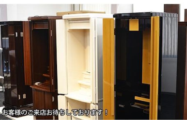 家具のようにモダンなデザインのお仏壇を多数取り揃えています