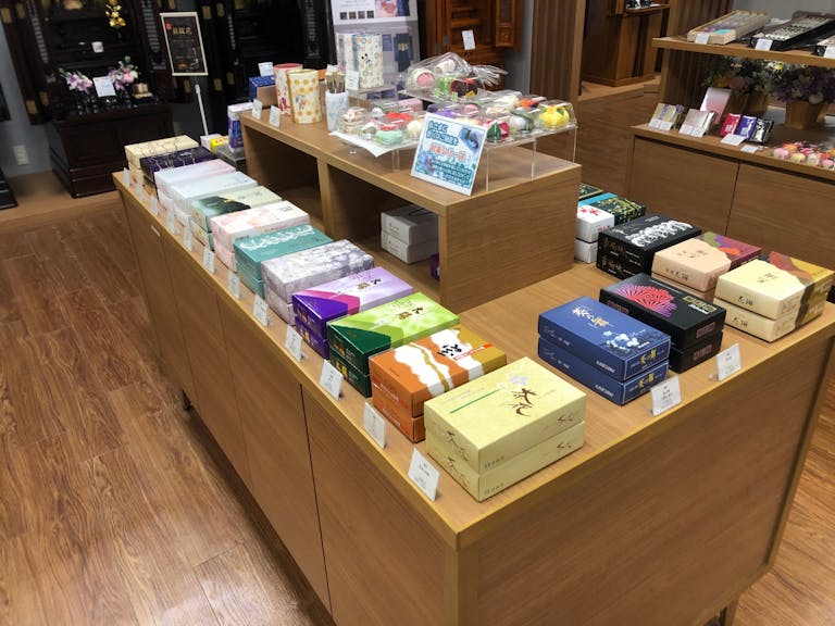 充実したお線香の取り扱い