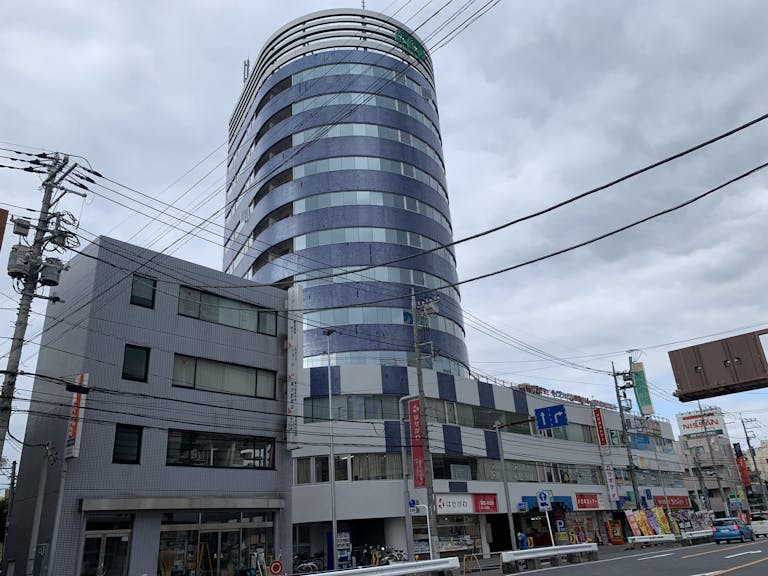 世田谷通り（県道3号線）沿い 「多摩区役所前交差点」近く