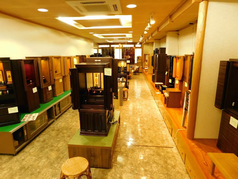 大野大佛堂3号館店内