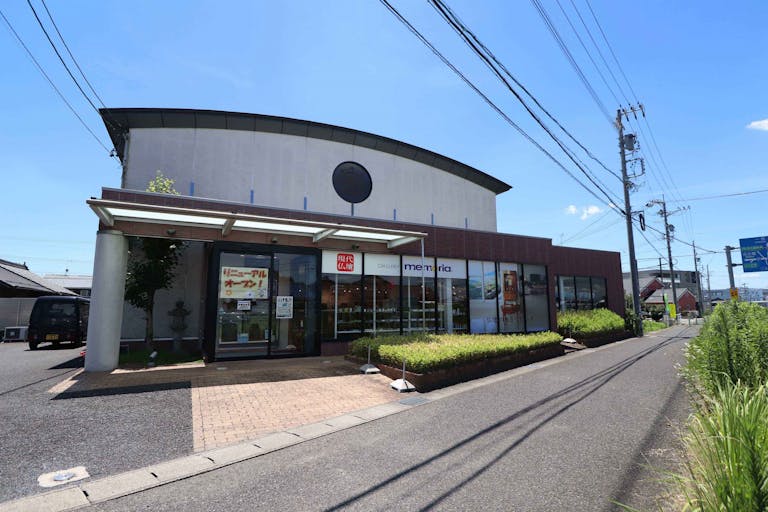 国道155号線にある店舗は駐車場完備