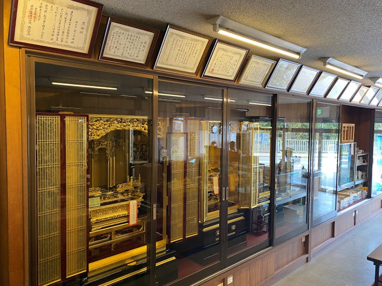 金仏壇・塗り仏壇・大阪壇・京仏壇
