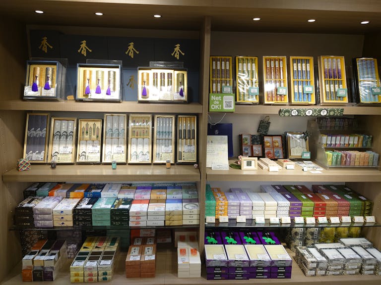 太田屋佛具本店　鶴屋百貨店