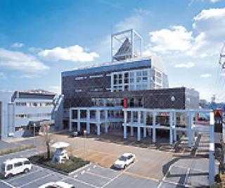 黒川紀章氏設計の本社